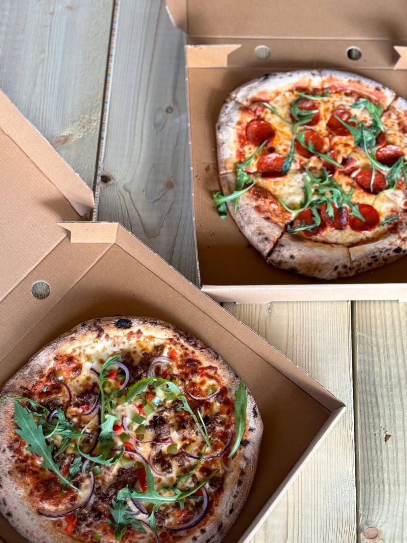 Little Briton Street Food Trailer · Photos 13