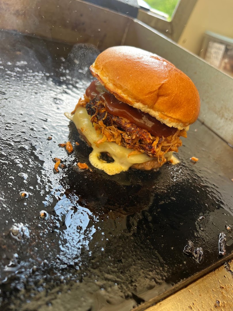 Little Briton Street Food Trailer · Photos 14
